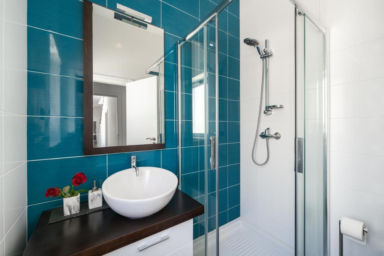 Foz Beach House - Rooftop & Sea View Фош-ду-Арелью Экстерьер фото