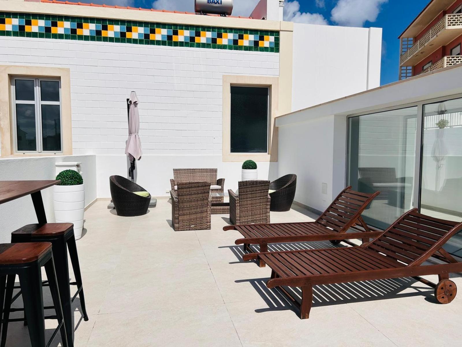 Foz Beach House - Rooftop & Sea View Фош-ду-Арелью Экстерьер фото